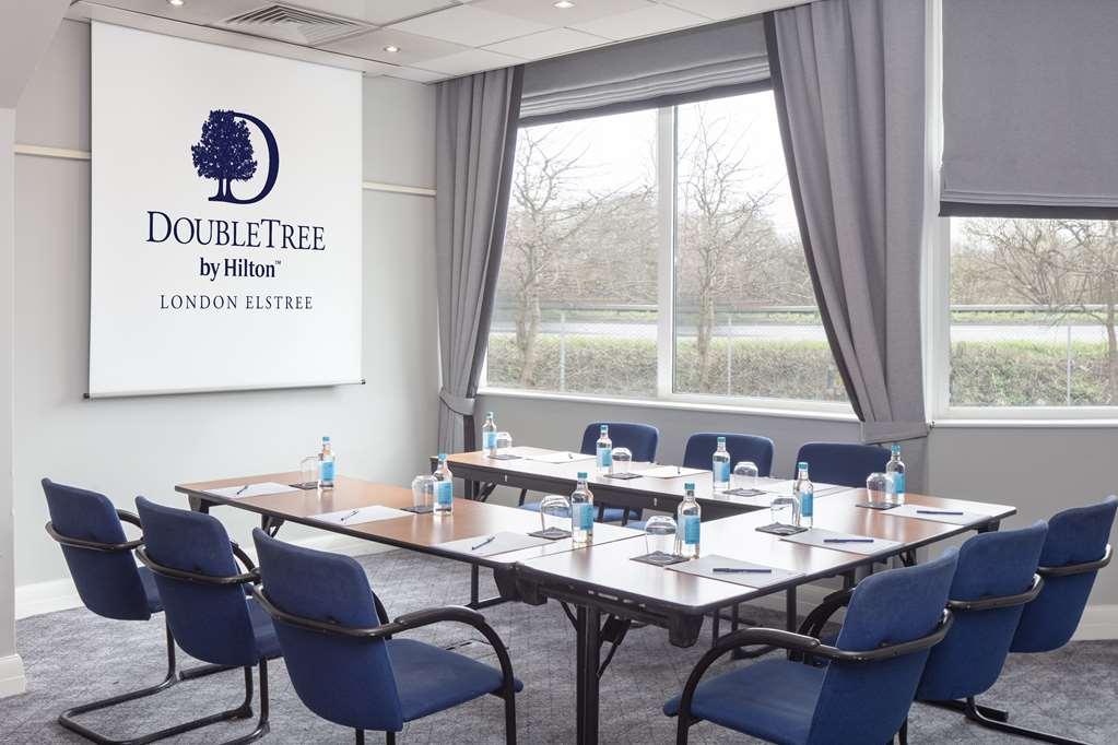 Doubletree By Hilton London Elstree Hotel Borehamwood Fasilitas foto
