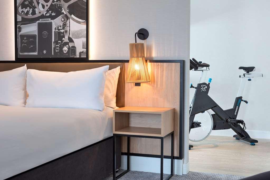 Doubletree By Hilton London Elstree Hotel Borehamwood Ruang foto